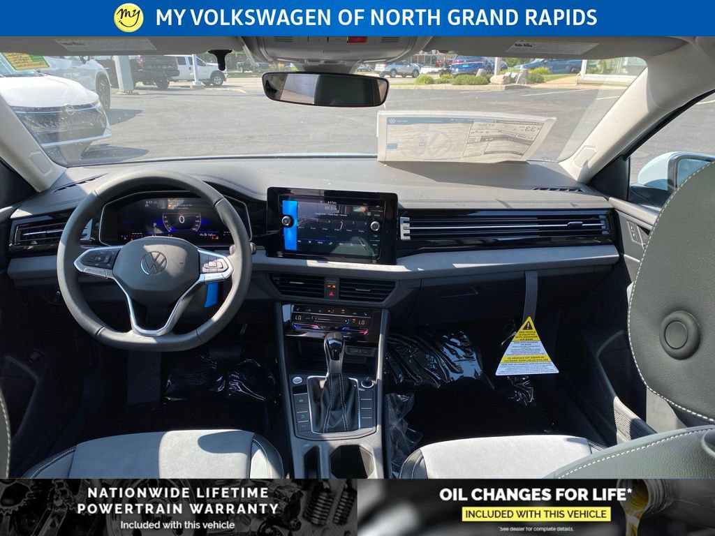 New 2026 Volkswagen Jetta SE FWD image 15