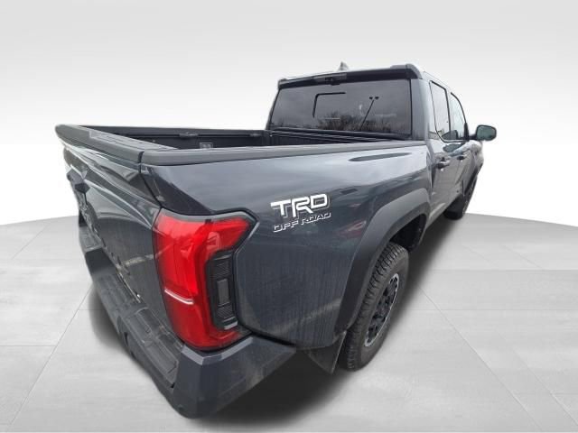 Used 2024 Toyota Tacoma TRD Off-Road w/ TRD Off Road Premium Package image 8