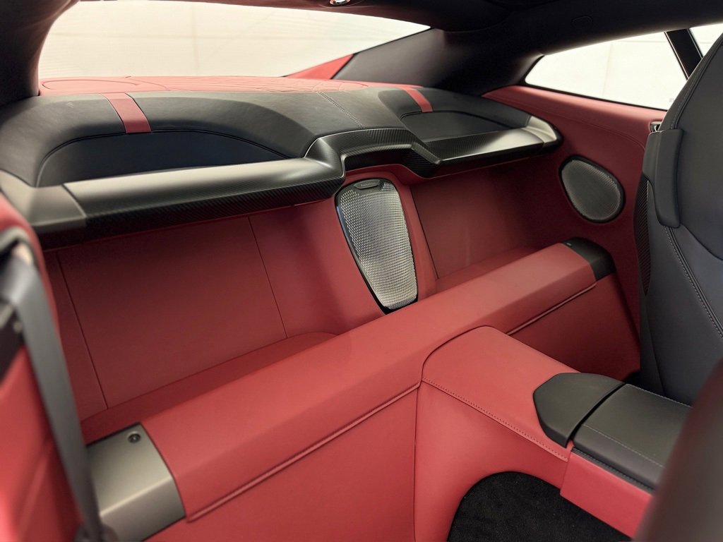 New 2025 Aston Martin Vanquish image 20