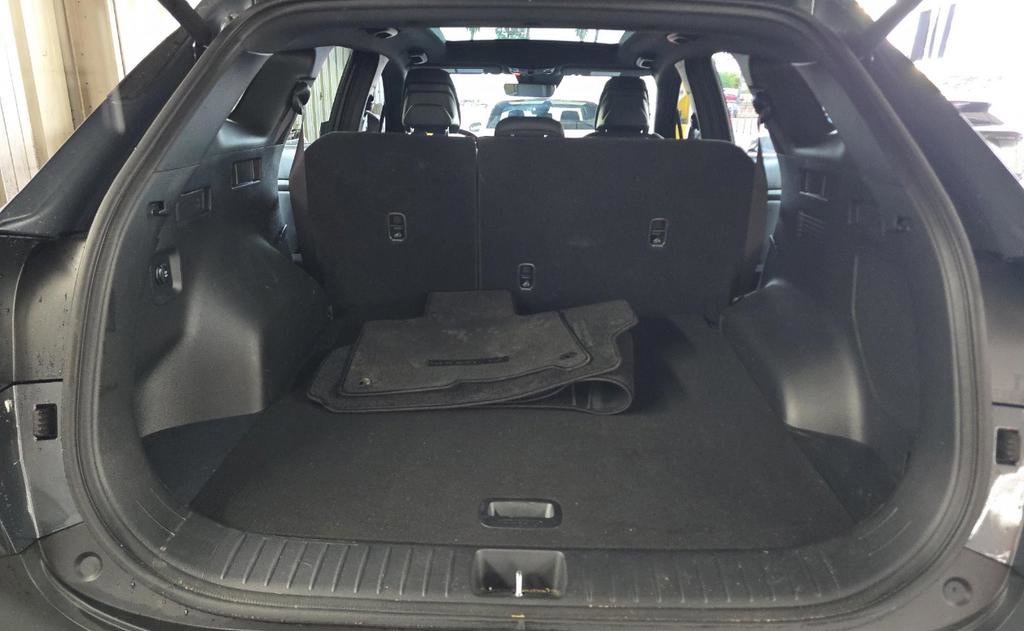 Certified 2025 Kia Sportage X-Line Prestige image 18