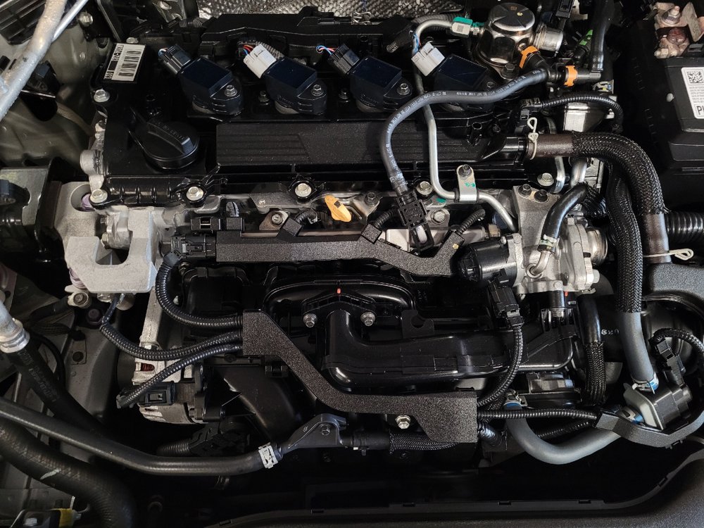 Used 2025 Toyota Corolla LE FWD image 30