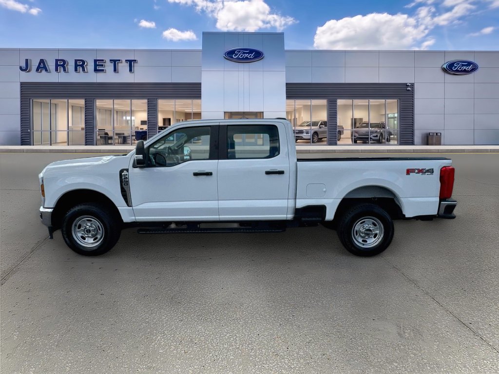 Certified 2024 Ford F250 XL w/ FX4 Off-Road Package AWD/4WD image 4