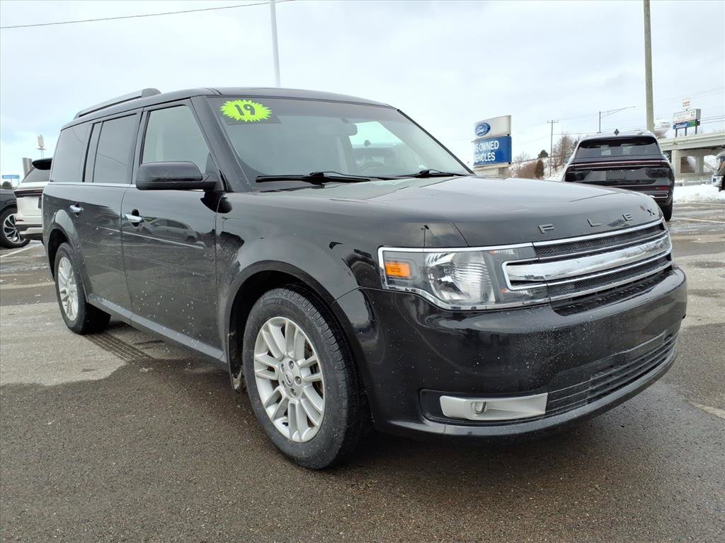 Used 2019 Ford Flex SEL w/ Equipment Group 202A image 3