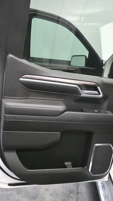Used 2023 Chevrolet Silverado 1500 LTZ image 16