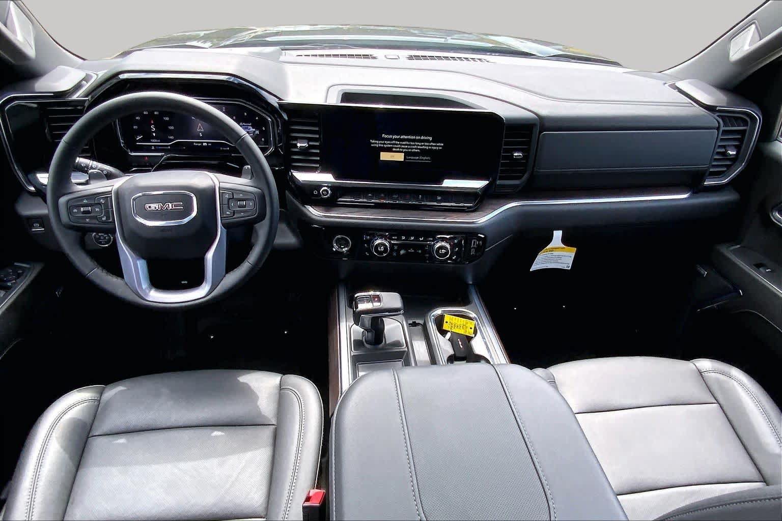 Used 2024 GMC Sierra 1500 SLT AWD/4WD image 15