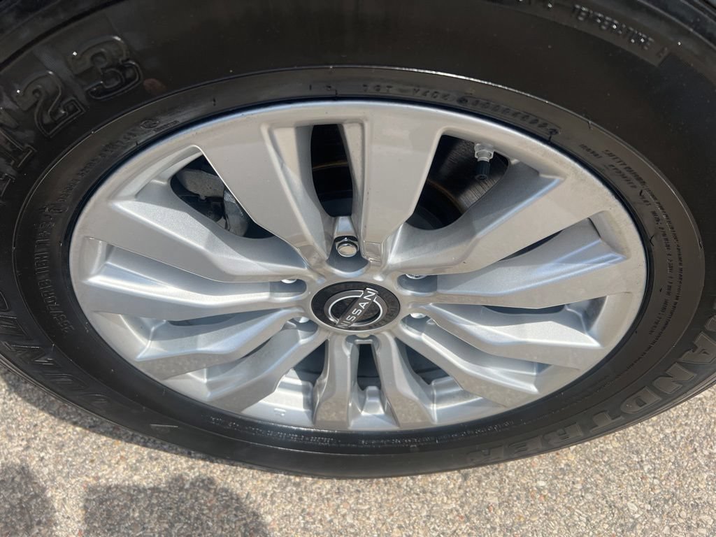 Certified 2023 Nissan Armada SV w/ Cargo Package AWD/4WD image 36