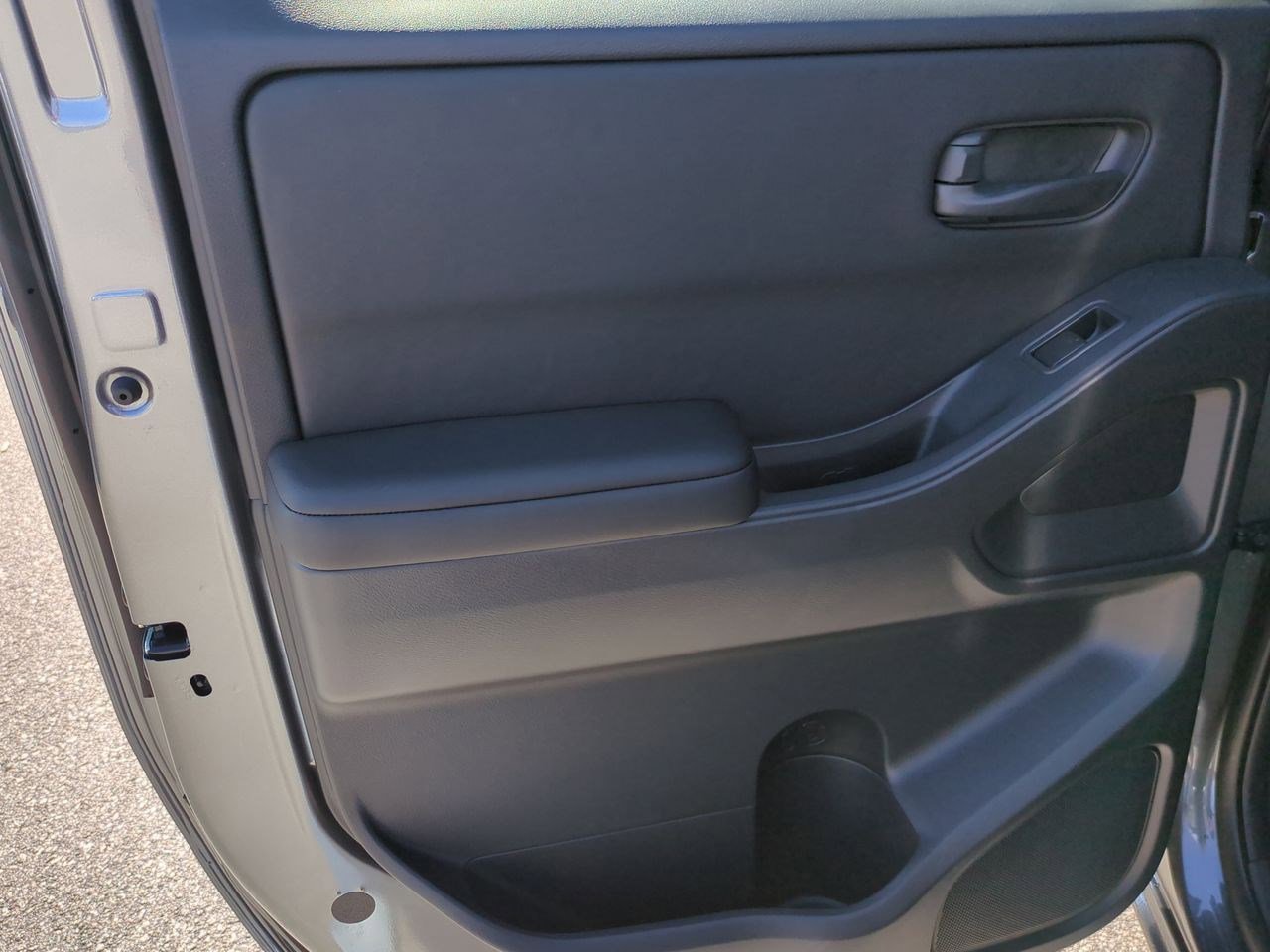 New 2026 Nissan Frontier SV w/ SV Convenience Package AWD/4WD image 17