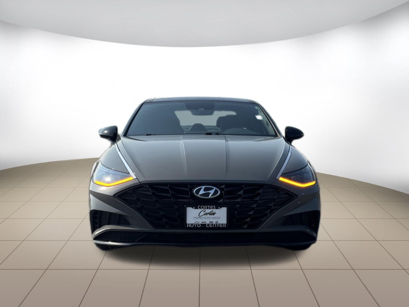 Used 2021 Hyundai Sonata SEL Plus w/ Tech Package FWD image 2