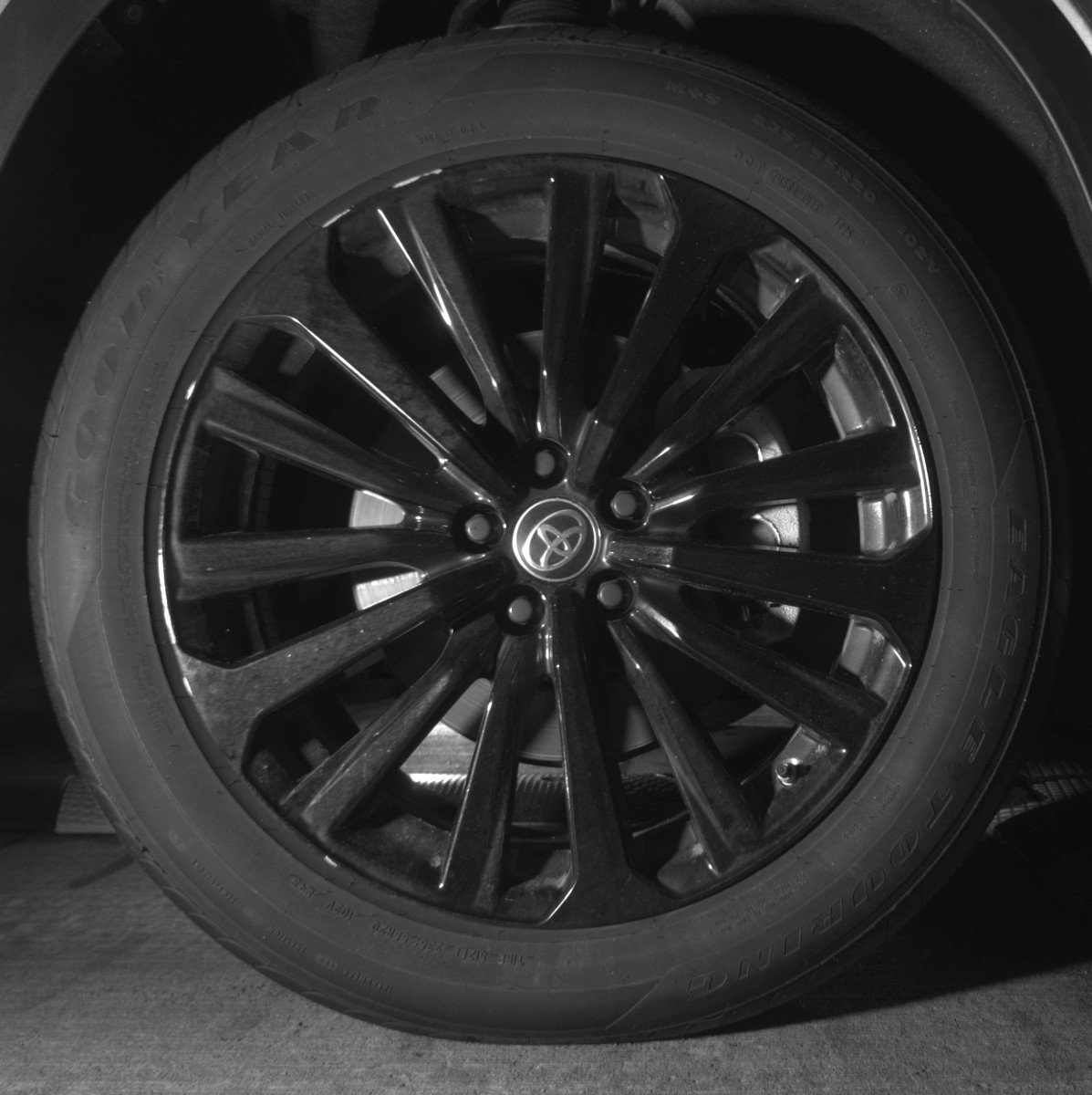 Used 2025 Toyota Highlander XSE image 13