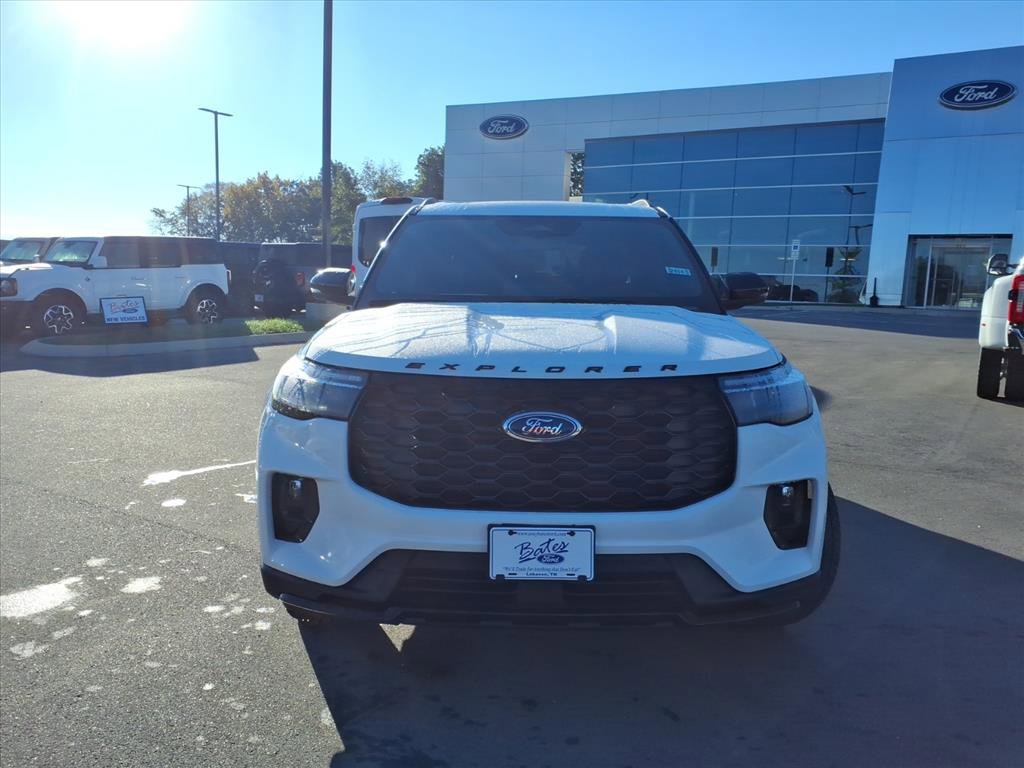 New 2026 Ford Explorer ST-Line image 8