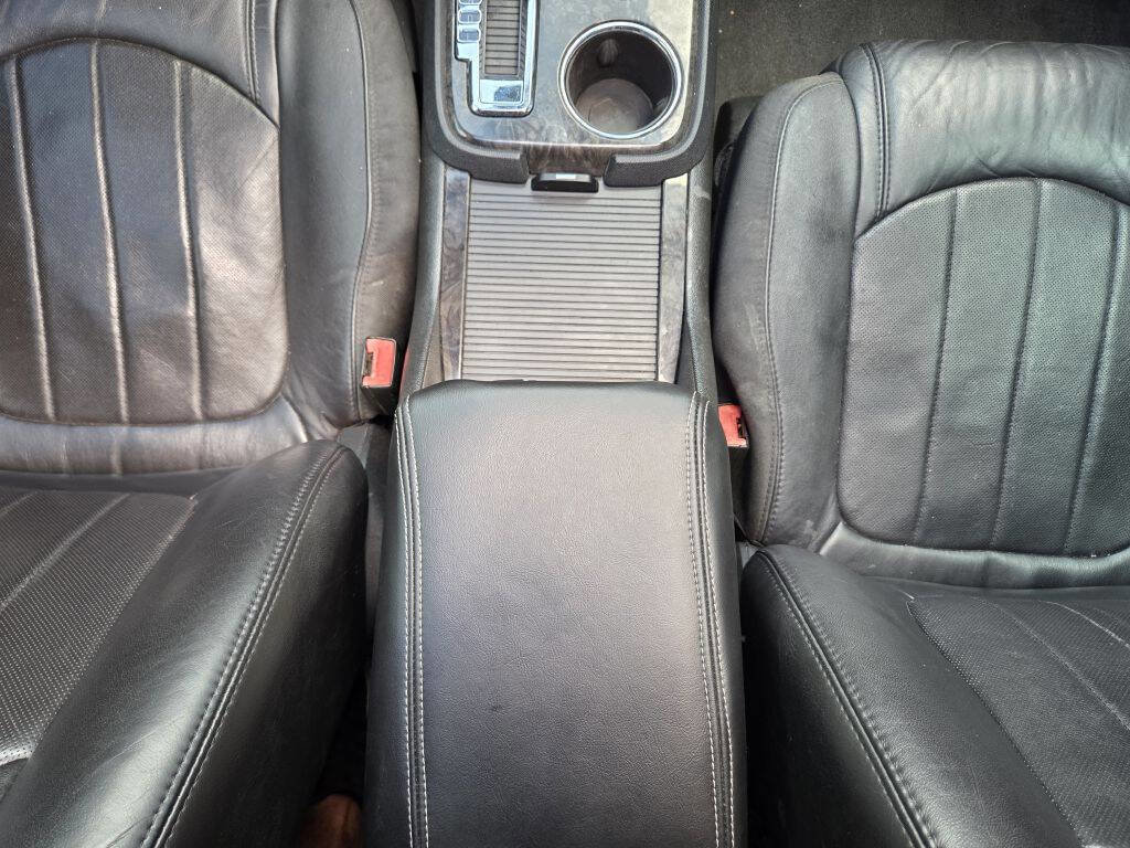 Used 2012 GMC Acadia Denali AWD/4WD image 36