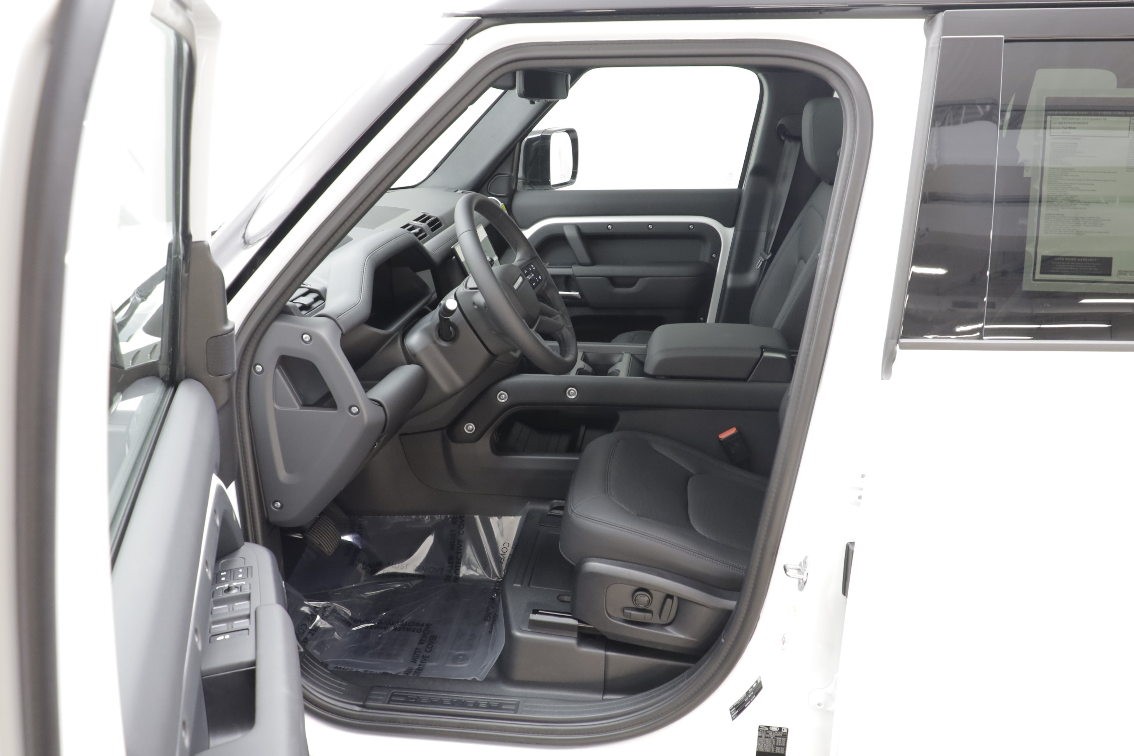 New 2026 Land Rover Defender 110 X-Dynamic SE AWD/4WD image 7