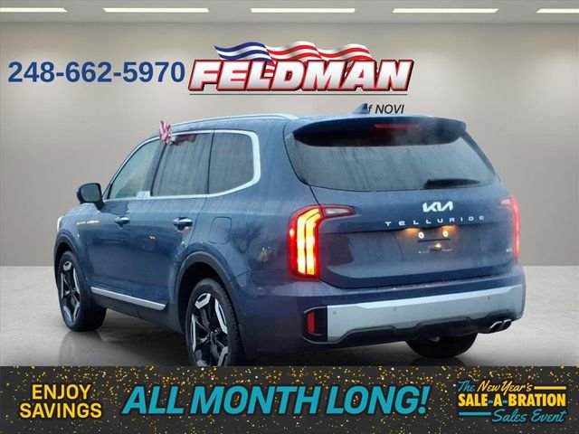 Used 2023 Kia Telluride S image 3