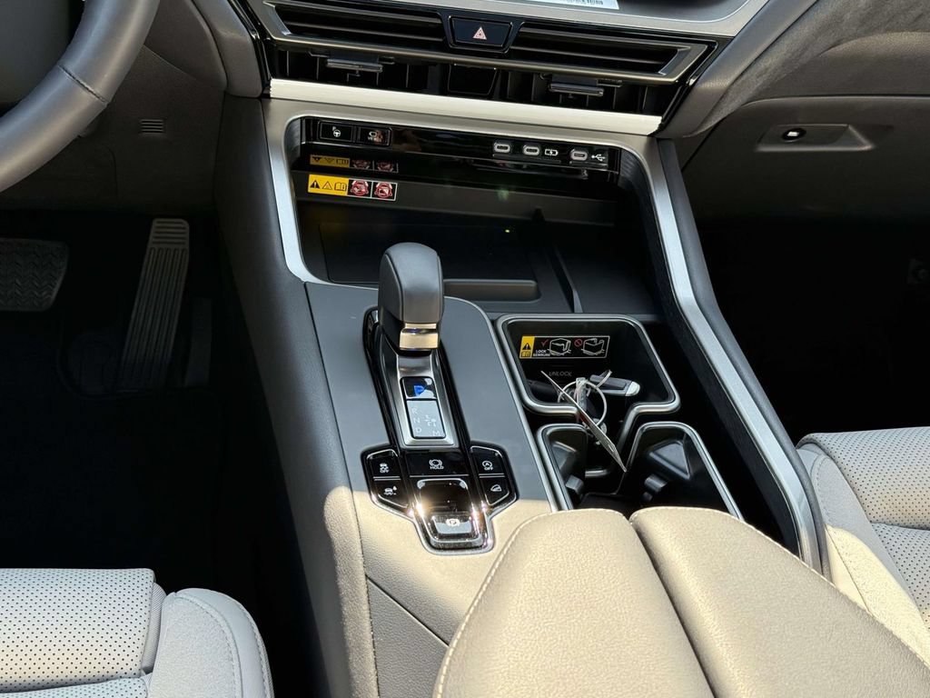 Used 2026 Lexus TX 350 AWD w/ Technology Package image 21