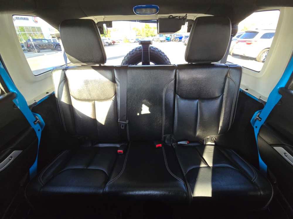 Used 2017 Jeep Wrangler Unlimited Sahara w/ Quick Order Package 24E Chief image 18