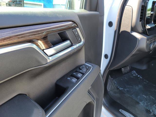New 2026 Chevrolet Silverado 1500 LT AWD/4WD image 7