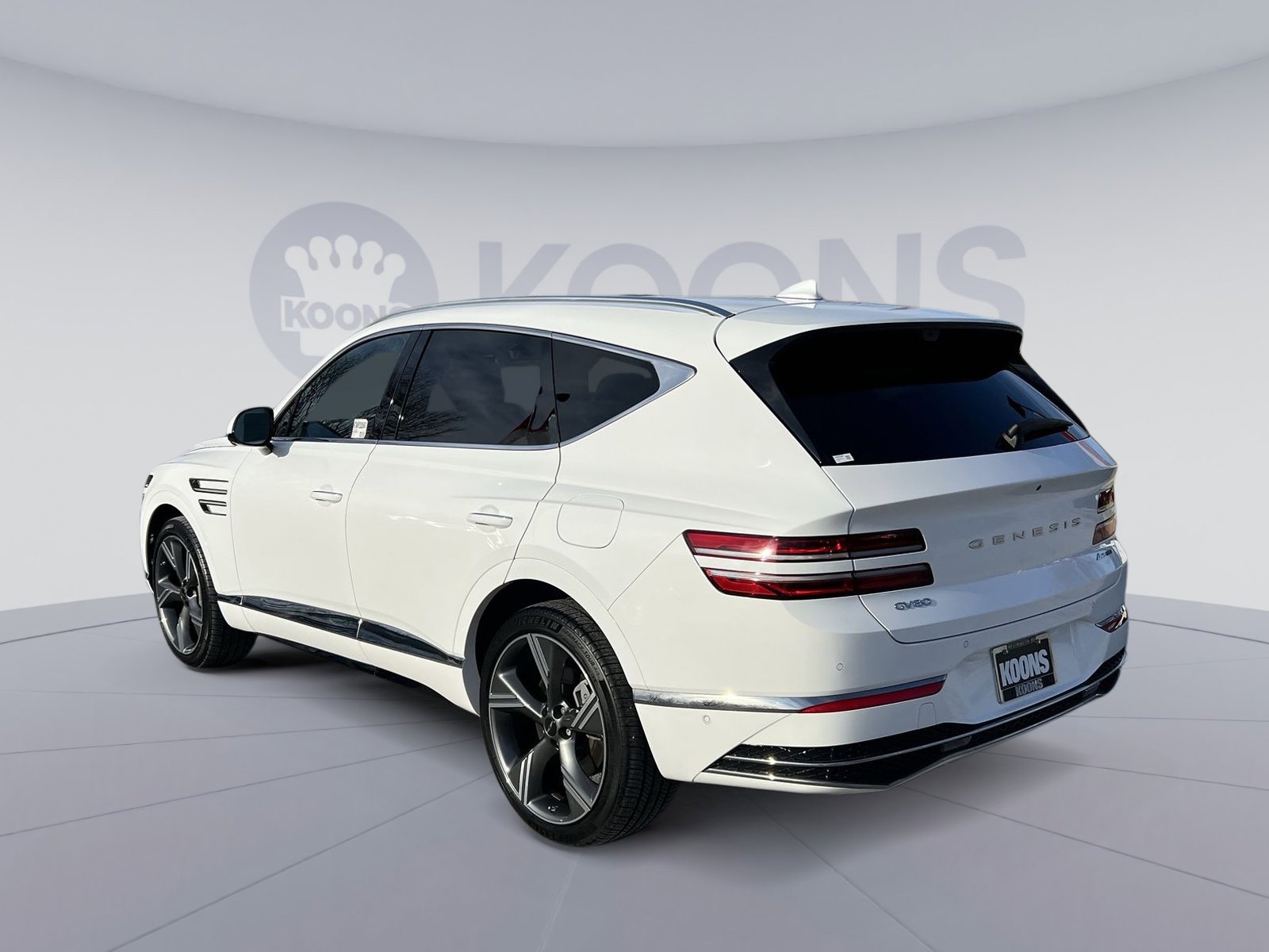 Used 2025 Genesis GV80 3.5T Prestige image 4