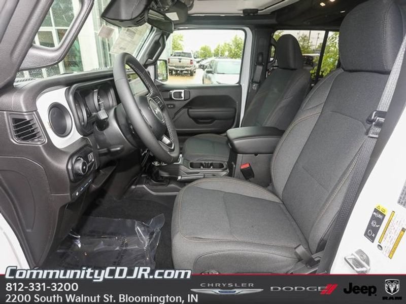 New 2025 Jeep Wrangler Unlimited Sport S 4xe w/ Convenience Group AWD/4WD image 8