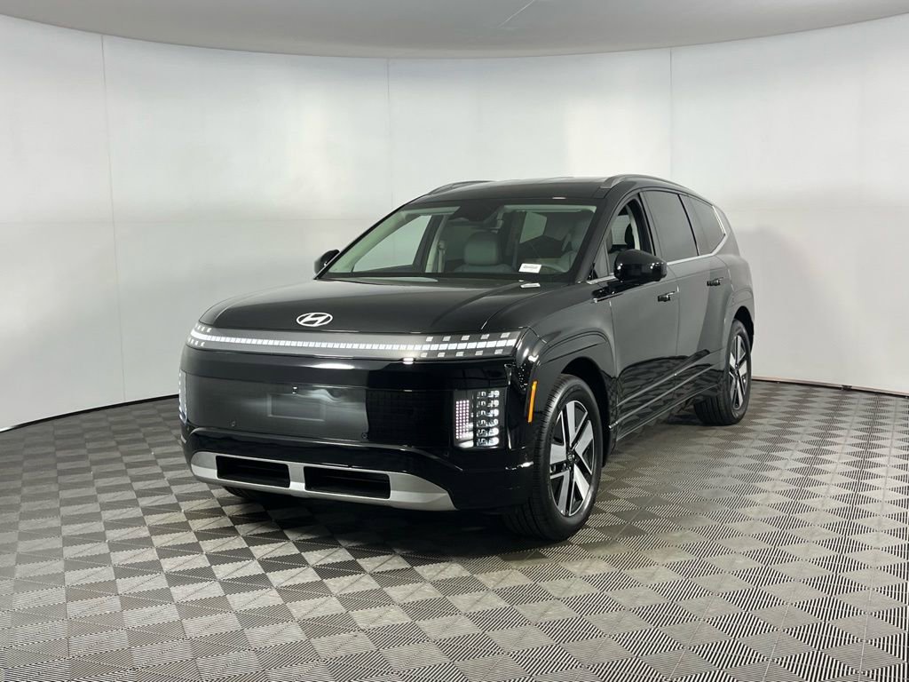 Used 2026 Hyundai Ioniq 9 SEL image 3