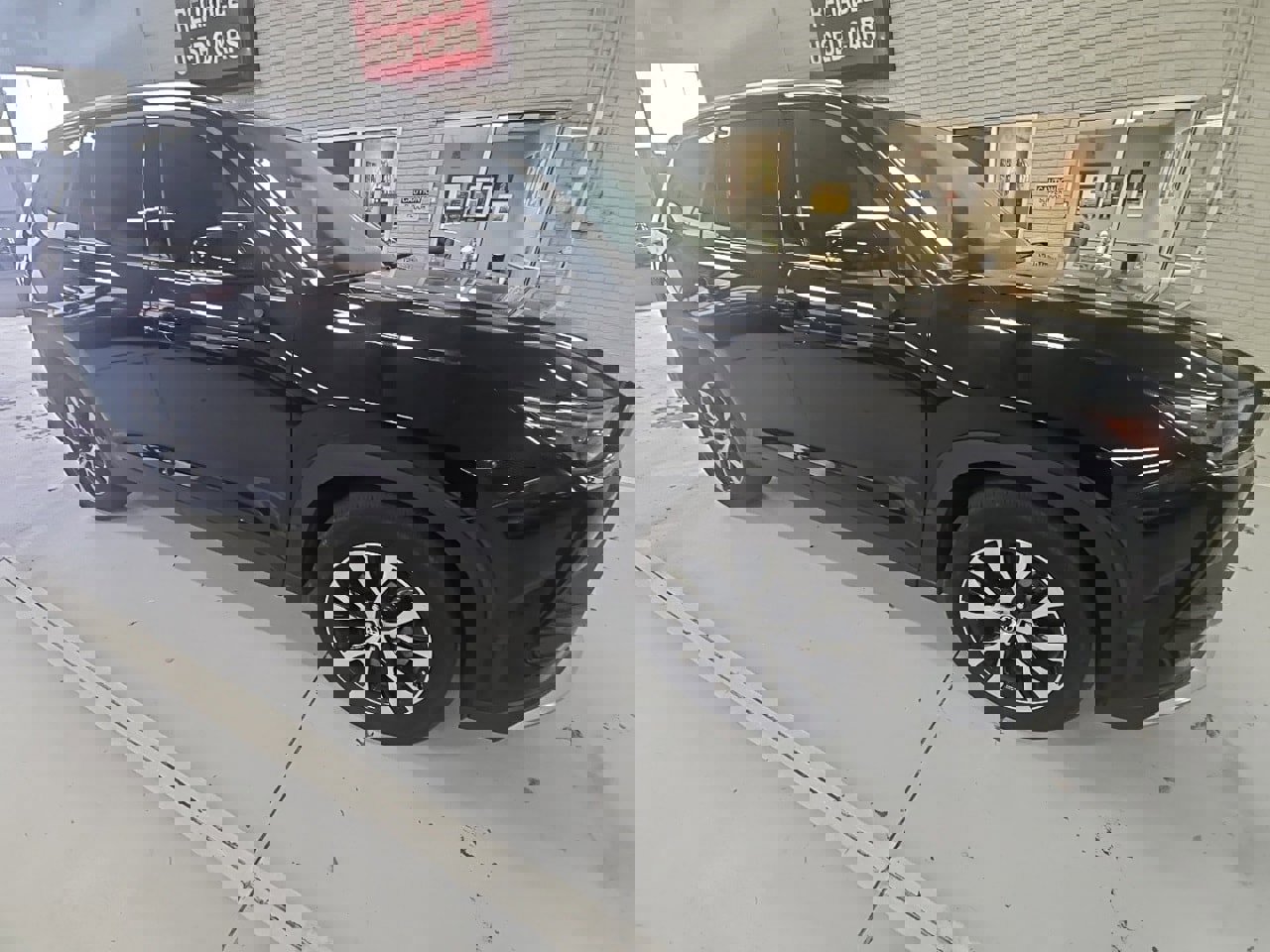 Used 2024 Toyota Grand Highlander AWD Hybrid image 3