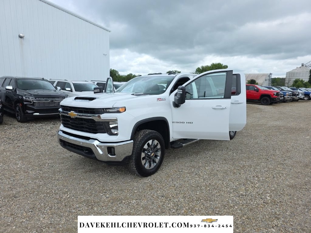 Used 2025 Chevrolet Silverado 2500 LT w/ All Star Edition AWD/4WD image 26