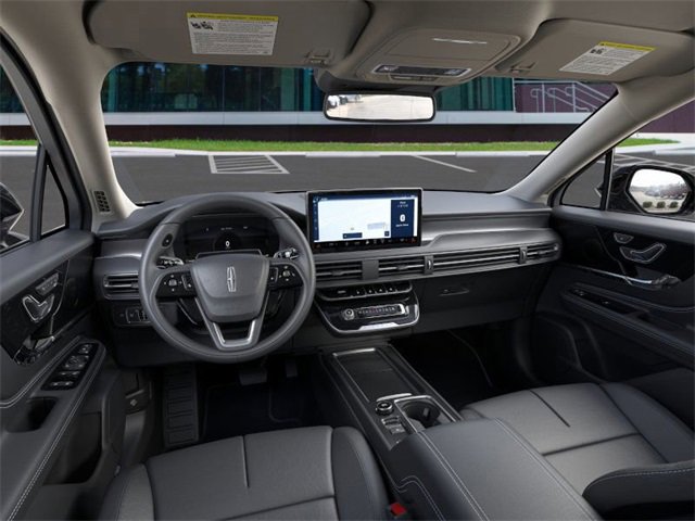 New 2026 Lincoln Corsair Premiere image 9