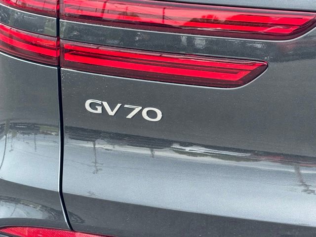 Certified 2026 Genesis GV70 2.5T Select AWD/4WD image 9