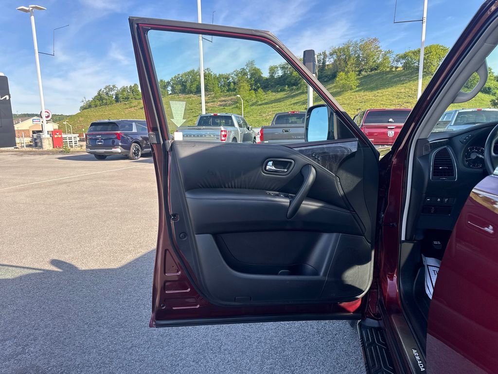 Used 2022 Nissan Armada Platinum w/ Captain's Chairs Package AWD/4WD image 45