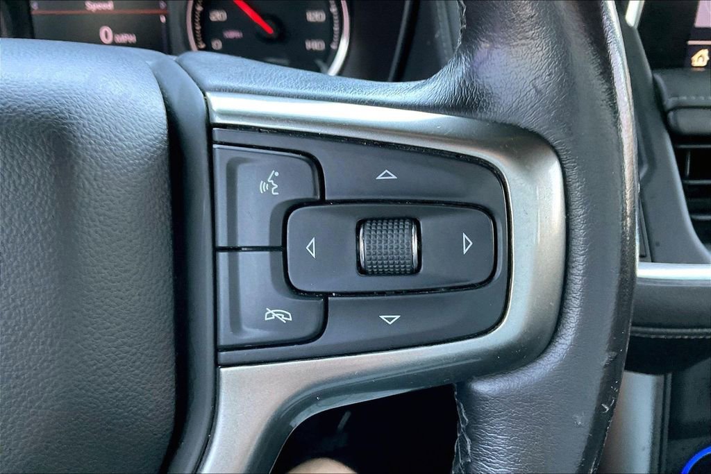 Used 2021 Chevrolet Suburban LS image 21