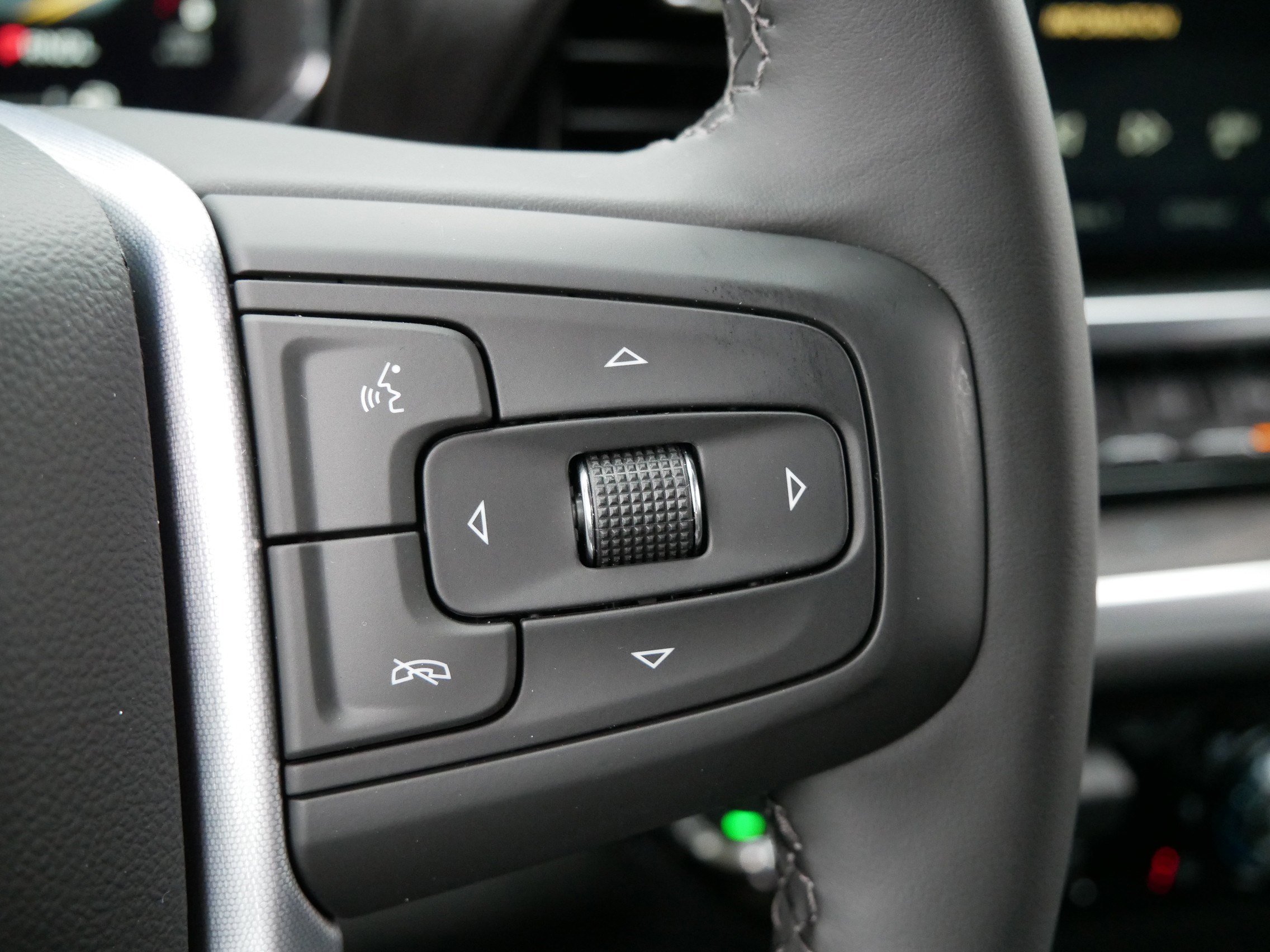 New 2026 GMC Sierra 2500 SLT w/ SLT Premium Package image 23