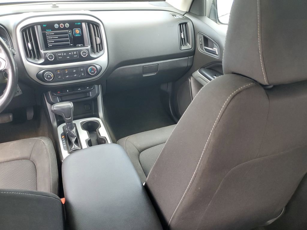Used 2015 Chevrolet Colorado LT w/ LT Convenience Package RWD image 20