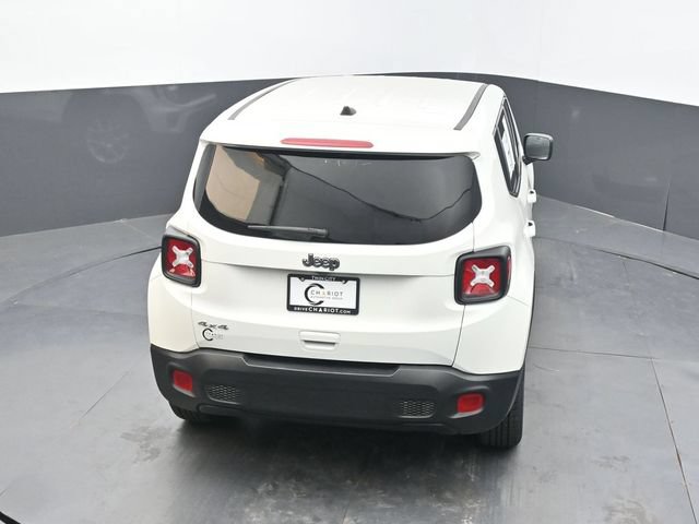 Used 2023 Jeep Renegade Latitude AWD/4WD image 50
