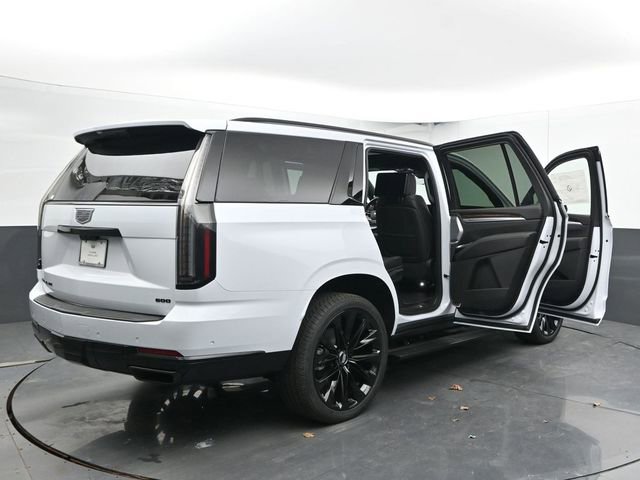 New 2026 Cadillac Escalade Platinum Sport w/ LPO, ONYX Package AWD/4WD image 53