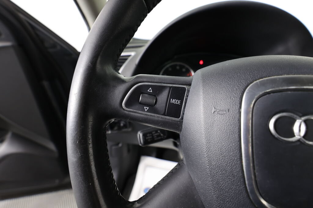 Used 2012 Audi Q5 2.0T Premium Plus AWD/4WD image 33