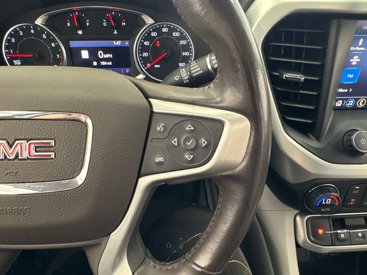 Used 2021 GMC Acadia SLT w/ Preferred Package FWD image 21
