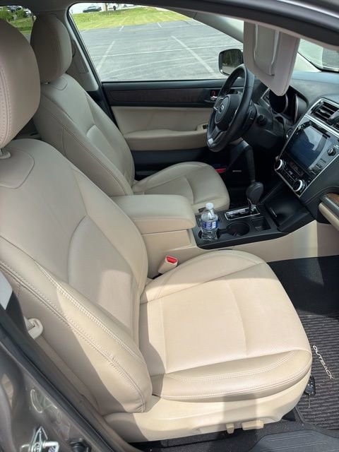 Used 2018 Subaru Outback 2.5i Limited AWD/4WD image 8