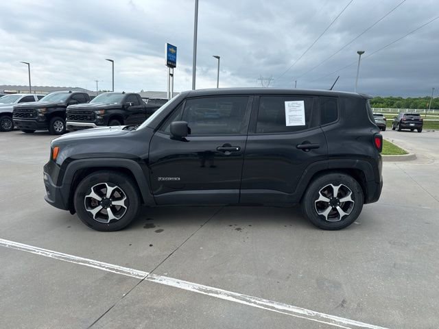 Used 2016 Jeep Renegade Sport w/ Power & Air Group FWD image 3