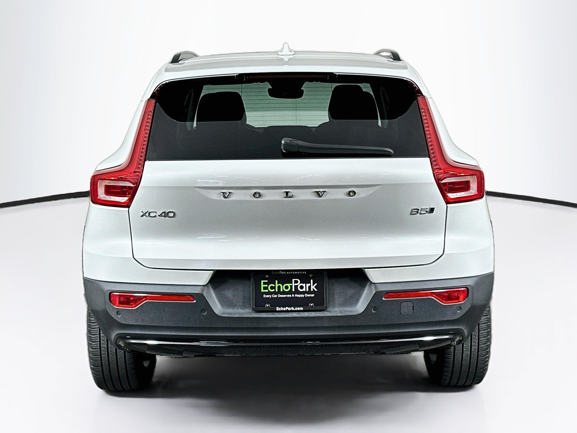 Used 2023 Volvo XC40 B5 Ultimate w/ Protection Package Premier AWD/4WD image 7
