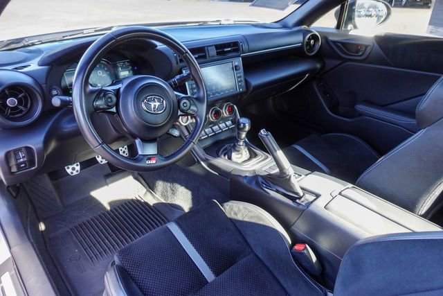 Certified 2022 Toyota GR86 Premium image 4