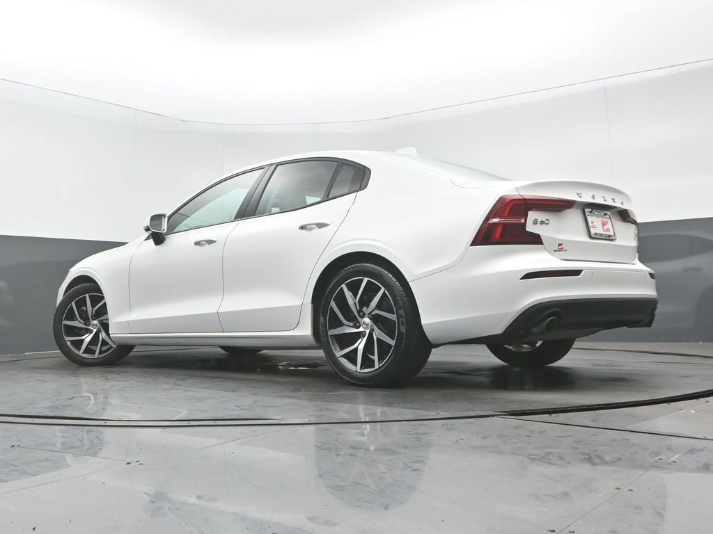 Used 2019 Volvo S60 T5 Momentum w/ Premium Package FWD image 30