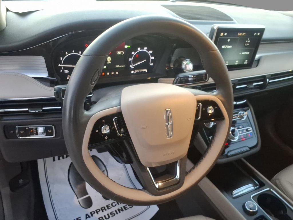 Certified 2022 Lincoln Corsair FWD image 21