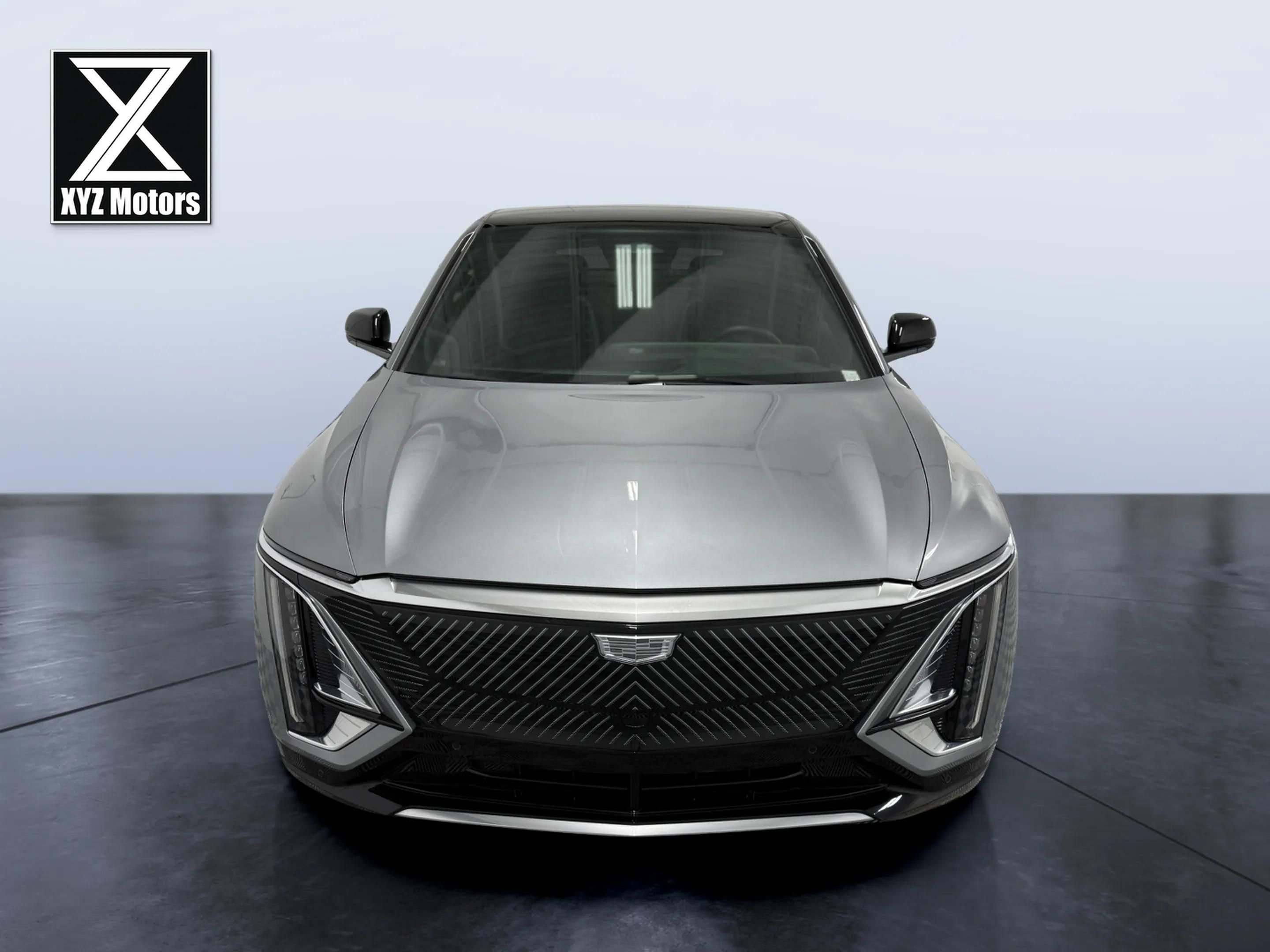Used 2024 Cadillac Lyriq Tech RWD image 8