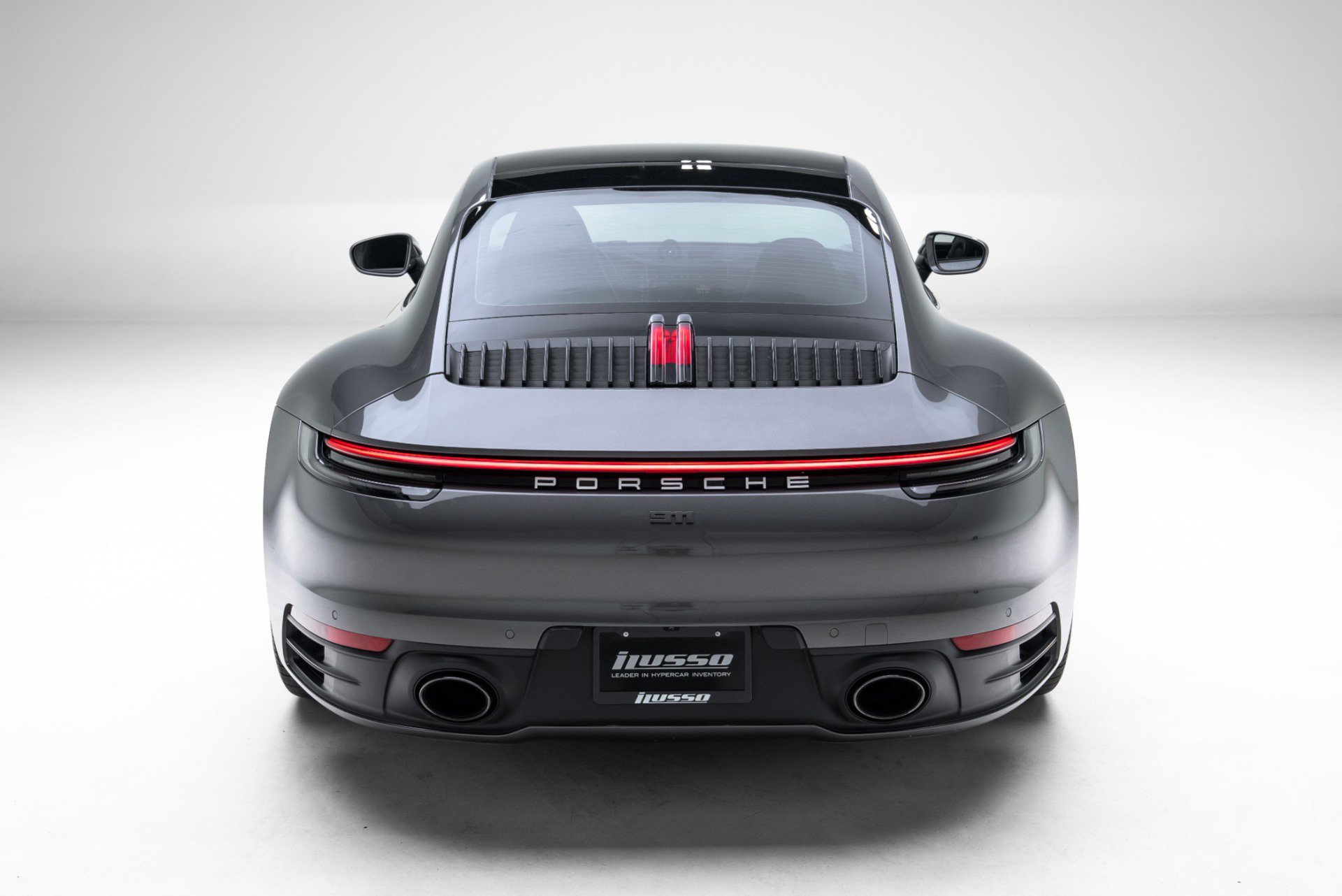 Used 2020 Porsche 911 Carrera RWD image 5