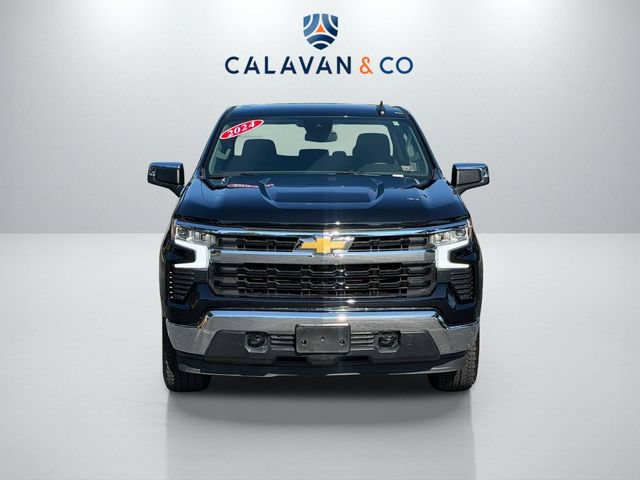 Used 2024 Chevrolet Silverado 1500 LT AWD/4WD image 2