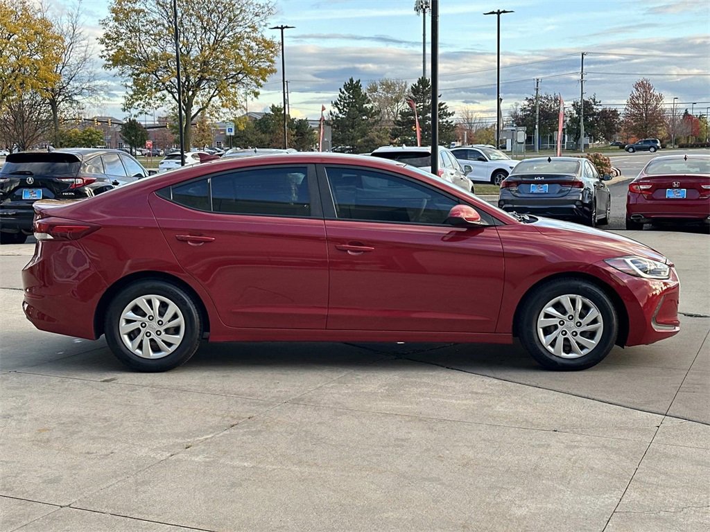 Used 2017 Hyundai Elantra SE image 6