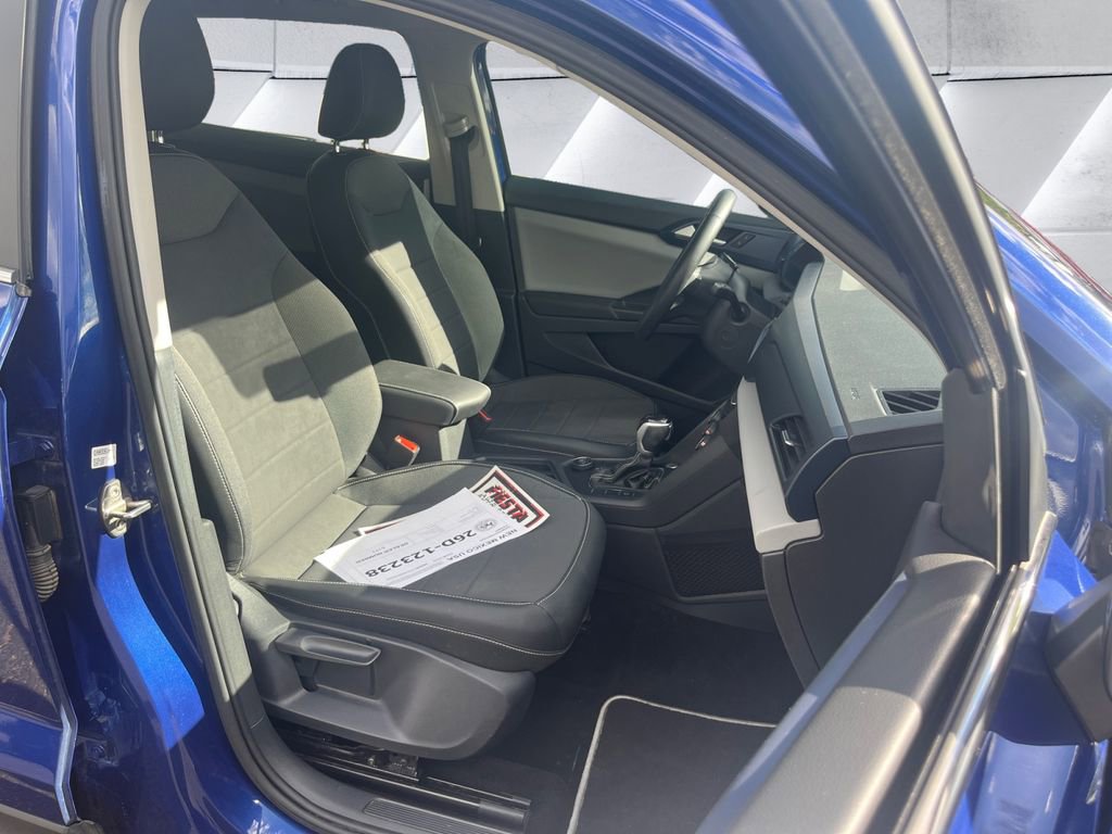 Used 2022 Volkswagen Taos SE image 13