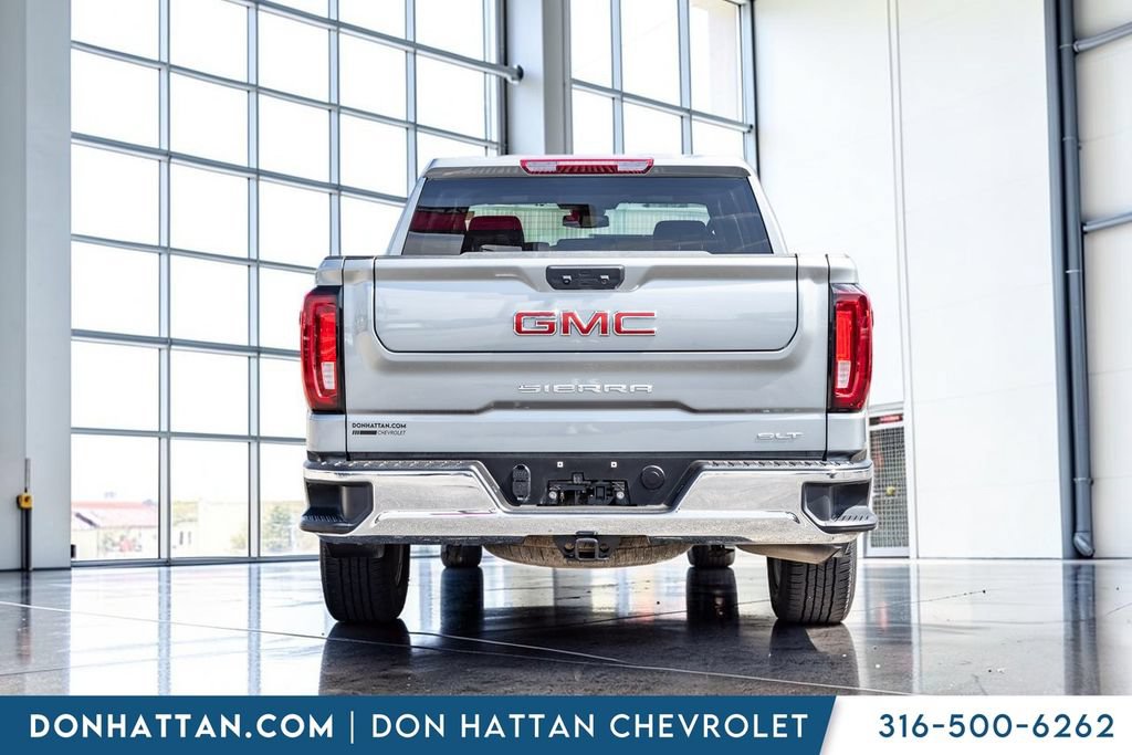 Used 2025 GMC Sierra 1500 SLT AWD/4WD image 21