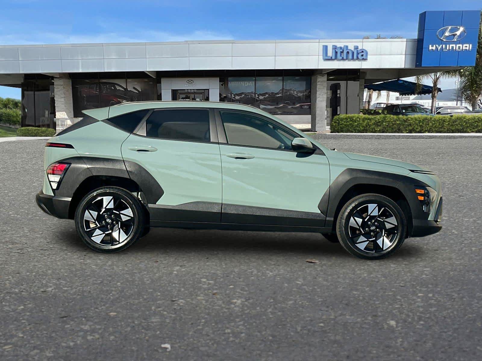 Used 2024 Hyundai Kona SEL w/ Convenience Package AWD/4WD image 9