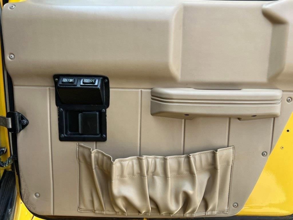 Used 1999 HUMMER H1 Open Top image 12