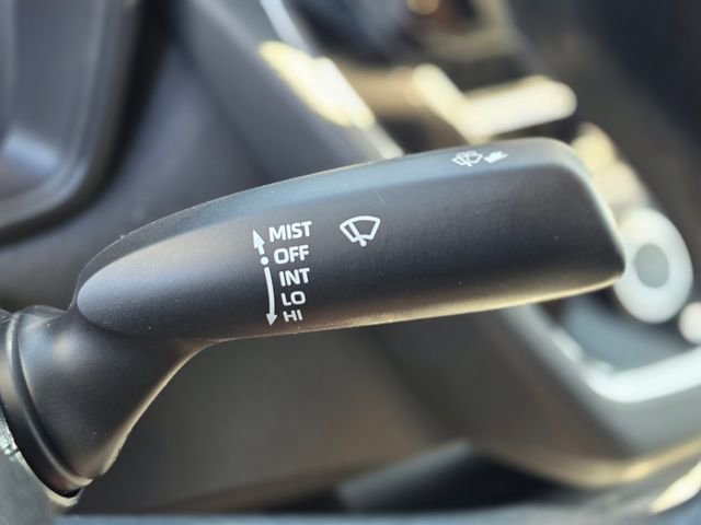 Used 2024 Toyota Corolla LE image 32